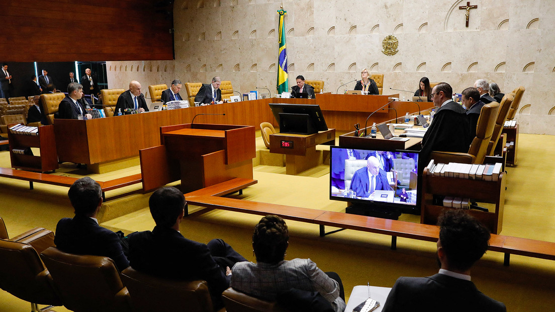 El Supremo de Brasil condena a 17 años de prisión al primer acusado por los ataques bolsonaristas