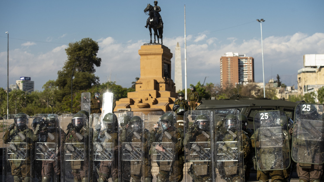 Tribunal chileno deja sin efecto cargos a generales de Carabineros por represión durante estallido social