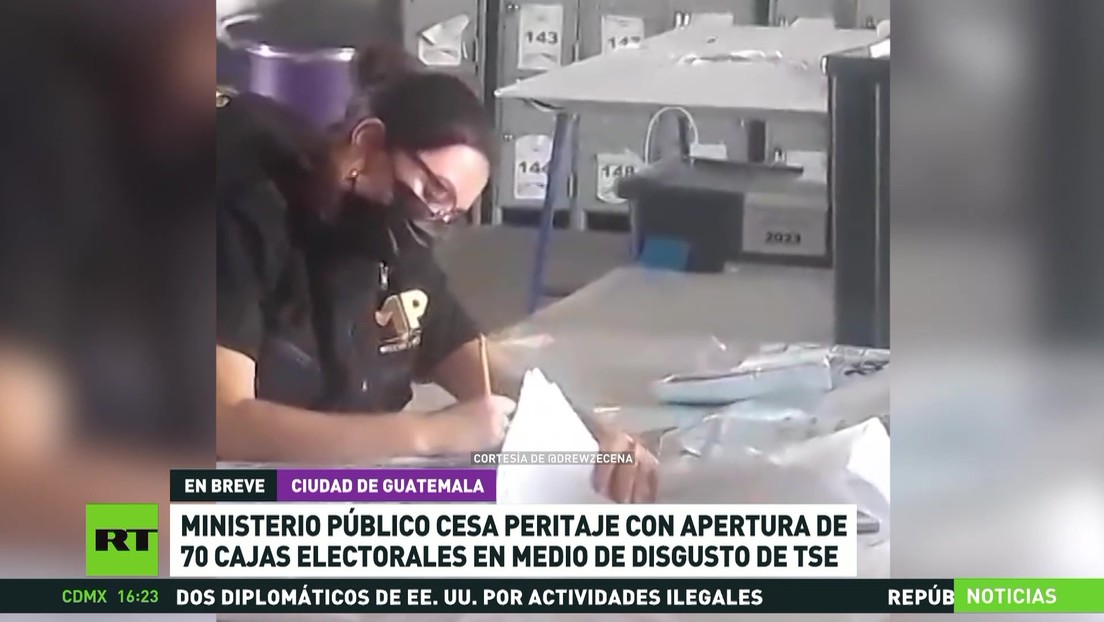 El Ministerio Público de Guatemala termina su peritaje tras abrir 70 cajas electorales