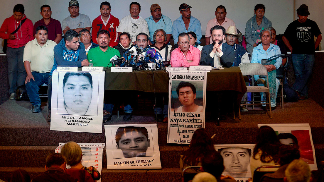 Denuncian en México la detención arbitraria del padre de uno de los 43 de Ayotzinapa