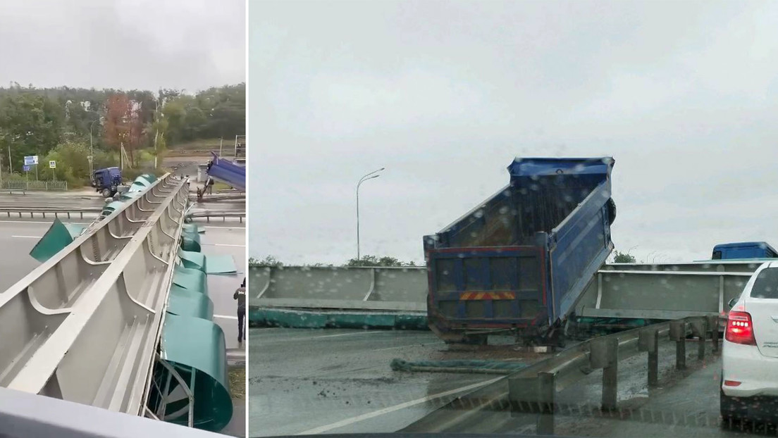 El momento cuando un camión con la caja volcadora levantada destruye un puente peatonal (VIDEO)
