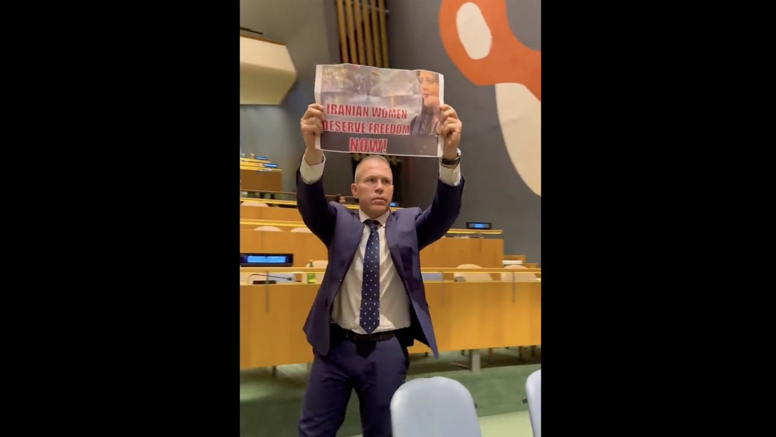 Expulsan de la Asamblea General de la ONU al representante israelí por protestar (VIDEOS)
