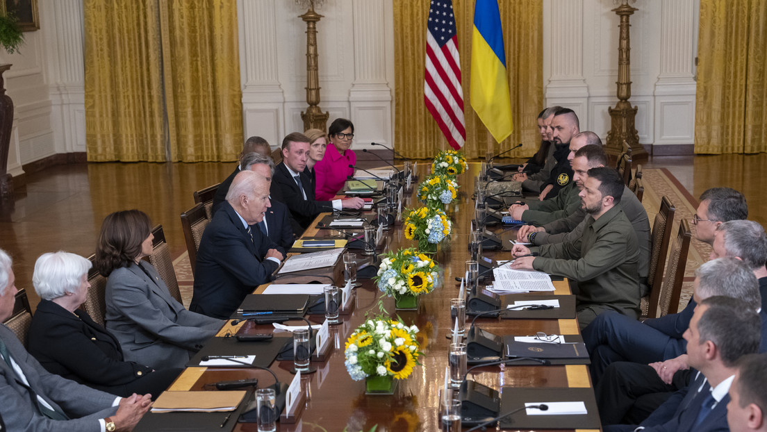El presidente de EE.UU., Joe Biden, y su homólogo de Ucrania, Vladímir Zelenski, durante una reunión en la Casa Blanca, EE.UU., el 21 de septiembre de 2023