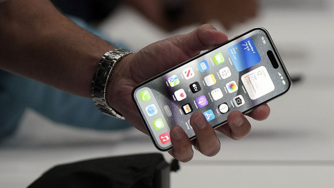 ¿Sobrevivirá?: someten al nuevo iPhone 15 Pro a una de sus primeras pruebas de caída