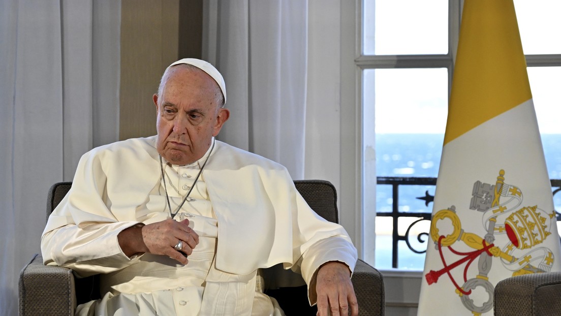 "Fábricas de la muerte": papa Francisco dice que el conflicto en Ucrania beneficia a los comerciantes de armas