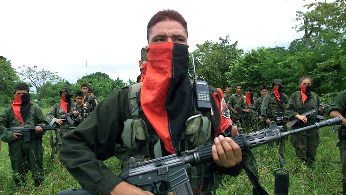 El ELN intercepta una caravana humanitaria y se lleva a 8 personas recién liberadas por disidencias de las FARC