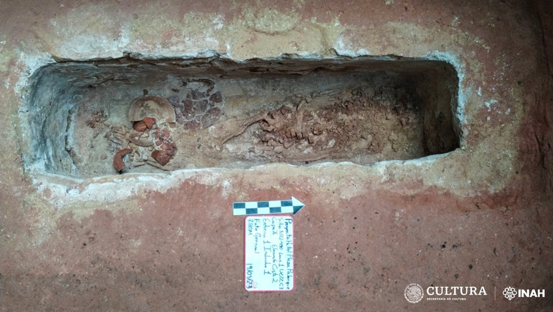 Descubren un entierro humano prehispánico en la zona de construcción de un hotel del Tren Maya