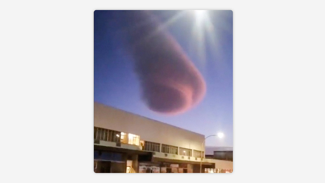VIDEO: Se forma una rara nube rojiza sobre una ciudad sudafricana