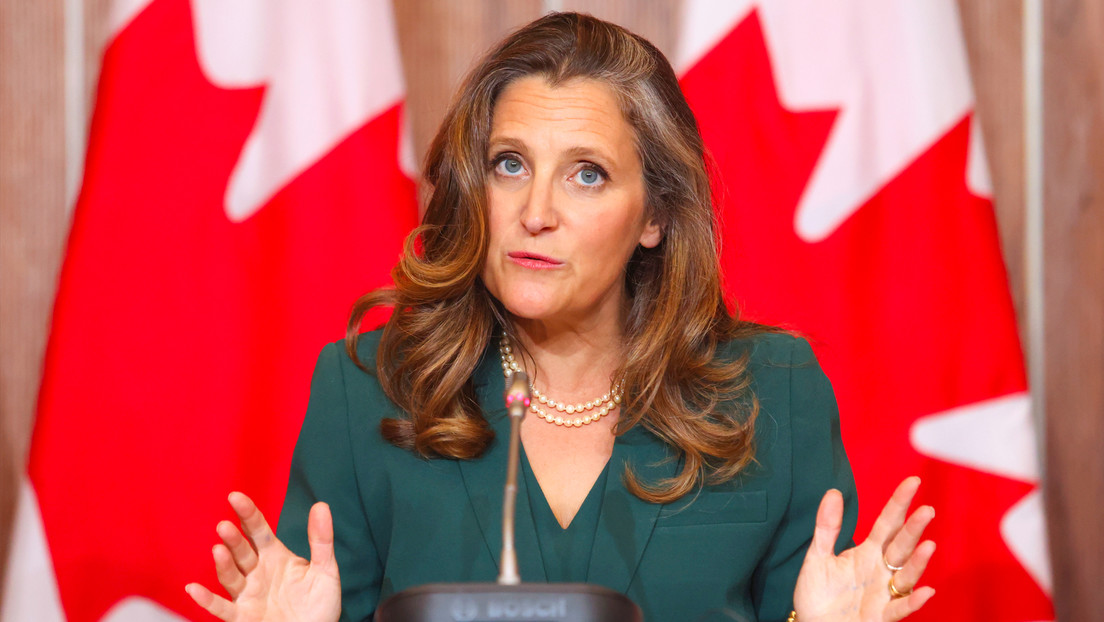 Una pregunta a la vice primera ministra por exnazis en Canadá remueve un secreto familiar