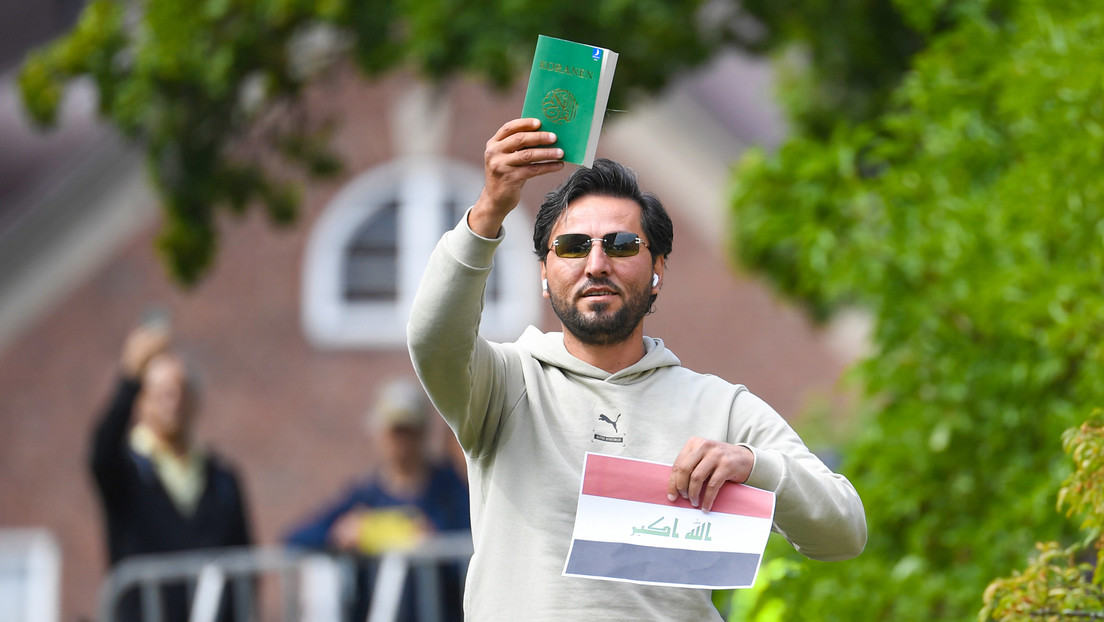 Migrante iraquí recibe permiso para una nueva quema del Corán en Suecia
