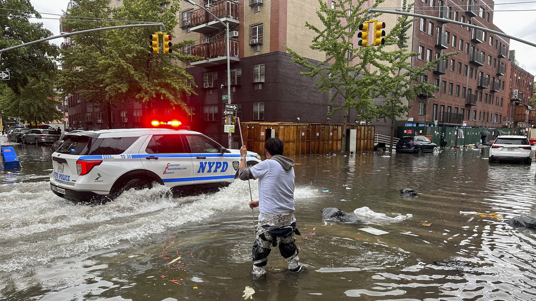 Declaran el estado de emergencia en Nueva York por una fuerte tormenta (VIDEOS)