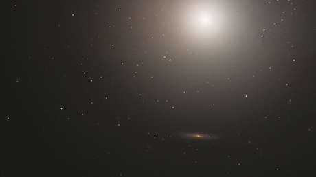 El Hubble capta una enorme esfera formada de estrellas a 55 millones de años luz de la Tierra