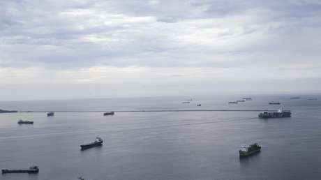 El Canal de Panamá podría reducir aún más el tránsito diario de buques
