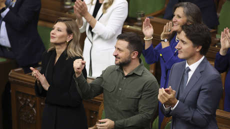 VIDEO: Zelenski, Trudeau y el Parlamento canadiense aplauden a exmiembro de una división nazi que luchó contra la URSS