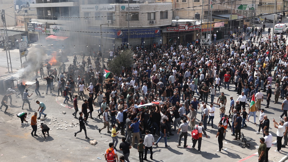 Cuatro palestinos mueren por fuego israelí en nuevos actos de violencia en Cisjordania