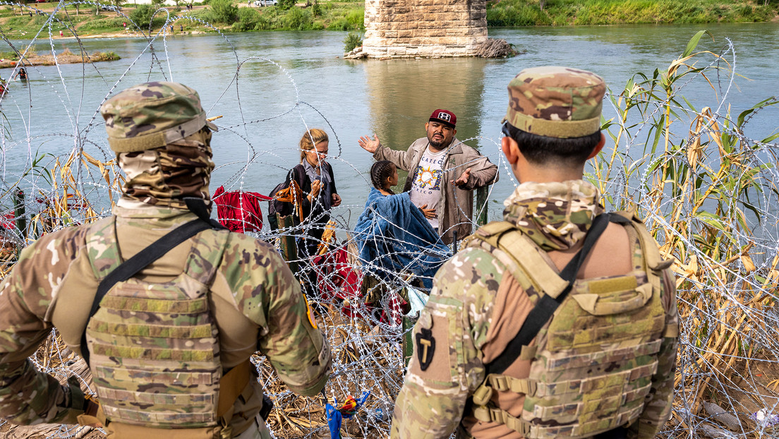 México denuncia "una actitud muy hostil" en la frontera por las medidas del gobernador de Texas