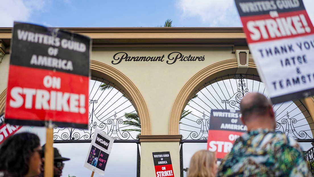 Los guionistas de Hollywood ratifican el acuerdo que pone fin a su huelga