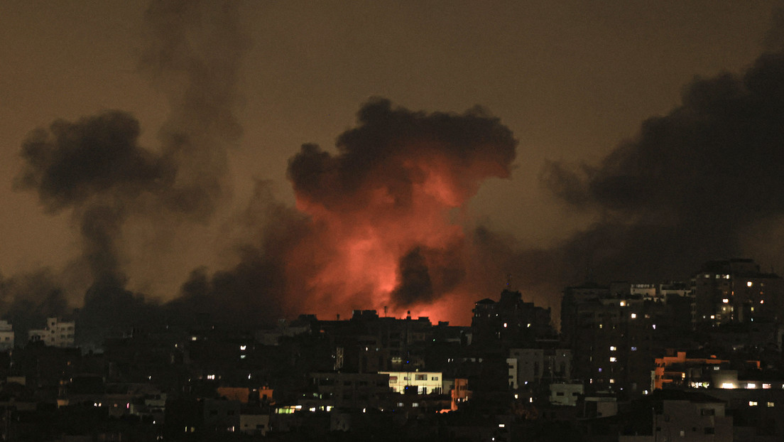 VIDEOS: Israel ataca objetivos de Hamás y destruye un sistema de detección de aviones