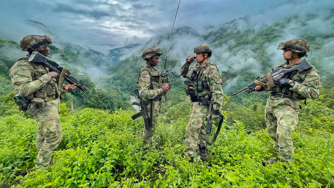 Defensor a de Colombia alerta de alza en confinamientos por