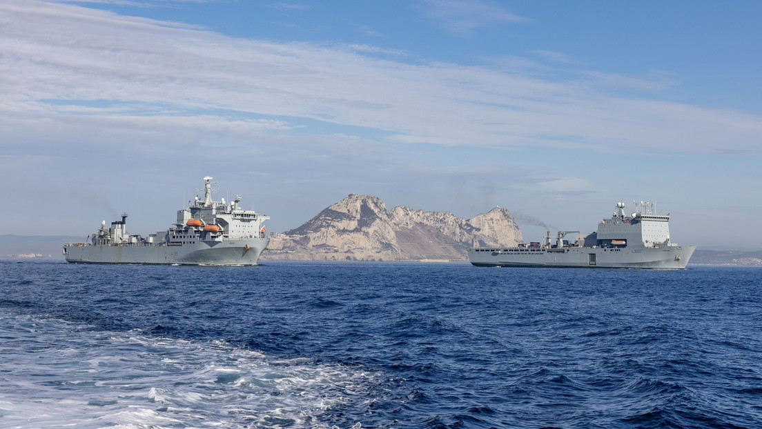 Buques de la Marina británica se desplazan al Mediterráneo oriental