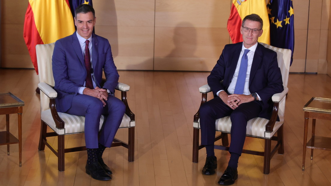 Encuestas en España dan empate técnico entre PSOE y PP en víspera de la investidura de Sánchez