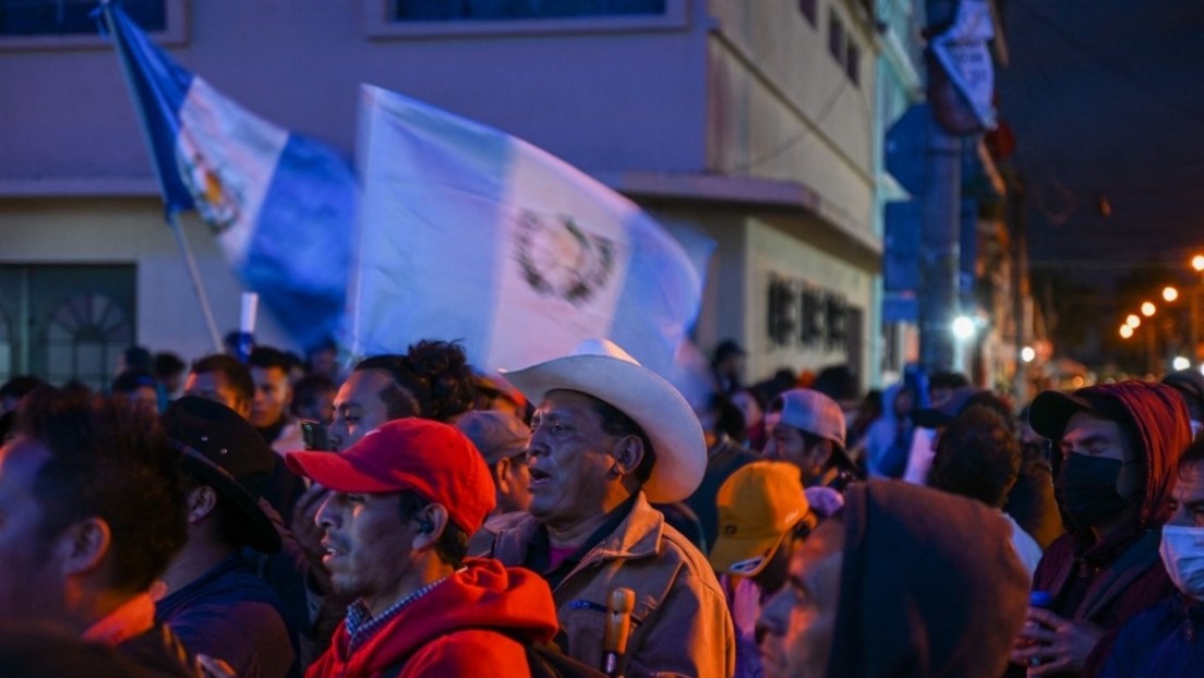 Corte de Constitucionalidad ordena liberar bloqueos al exterior del Ministerio Público en Guatemala