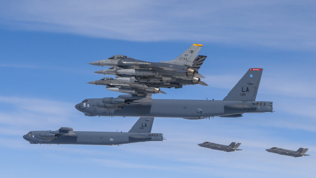 Yonhap: Corea del Sur, EE.UU. y Japón realizarán por primera vez un ejercicio aéreo conjunto