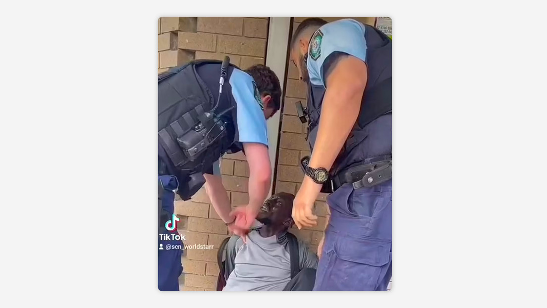 VIDEO: Policía se arrodilla sobre un hombre negro durante una detención