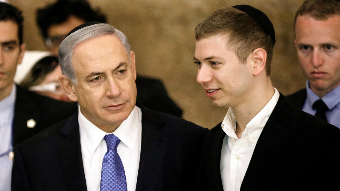 "Disfruta de su vida en Miami Beach": la prensa británica critica al hijo de Netanyahu
