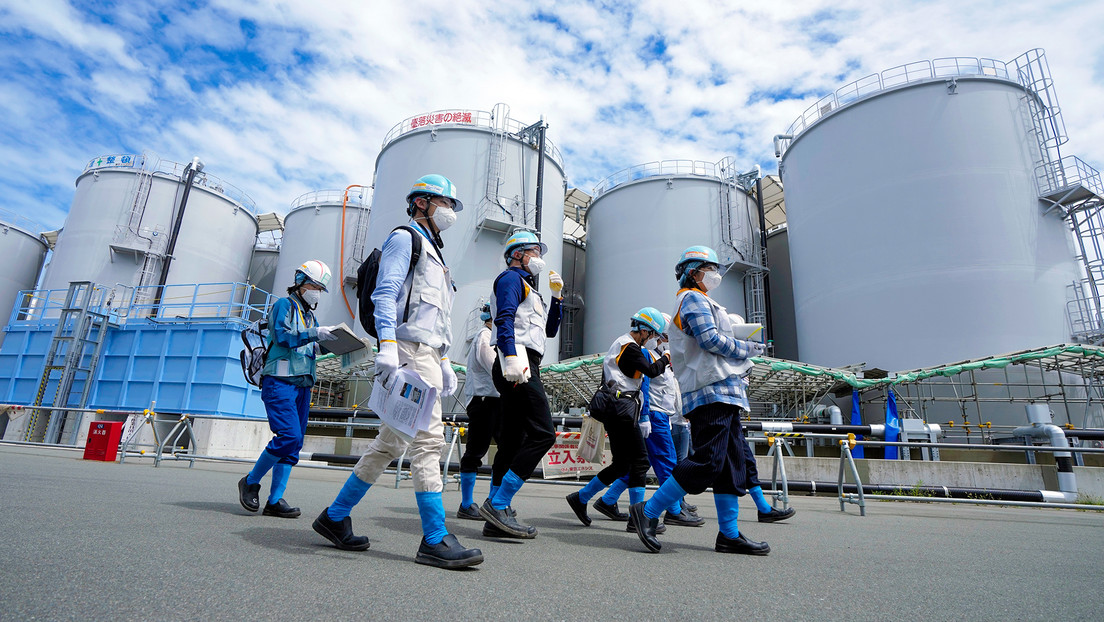 2 trabajadores de Fukushima hospitalizados por contaminación radiactiva