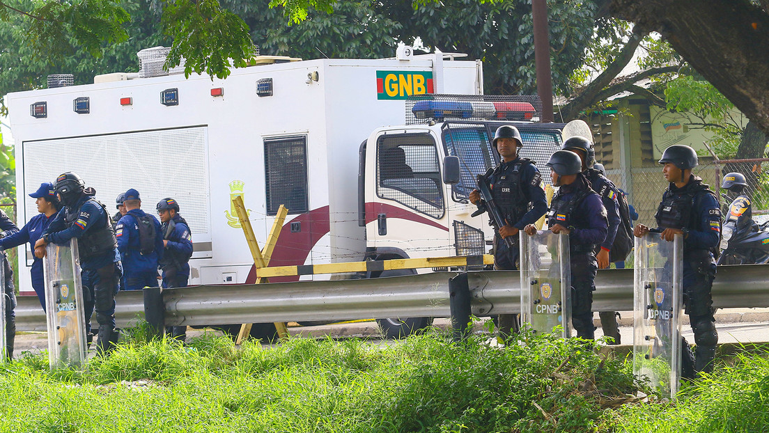 Autoridades toman "control total" del centro penitenciario con más reclusos de Venezuela