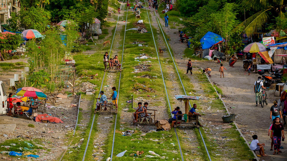 Filipinas no negociará con China la financiación de sus tres proyectos ferroviarios