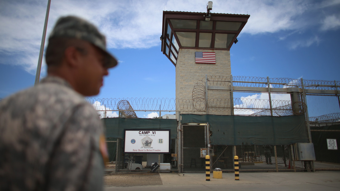 Investigan la complicidad de la inteligencia británica en torturas en Guantánamo