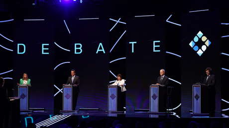 Candidatos se ven las caras en Argentina en el primer debate presidencial