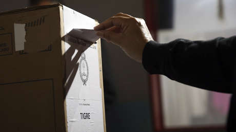 Cierran casillas de votación para la elección presidencial de Argentina