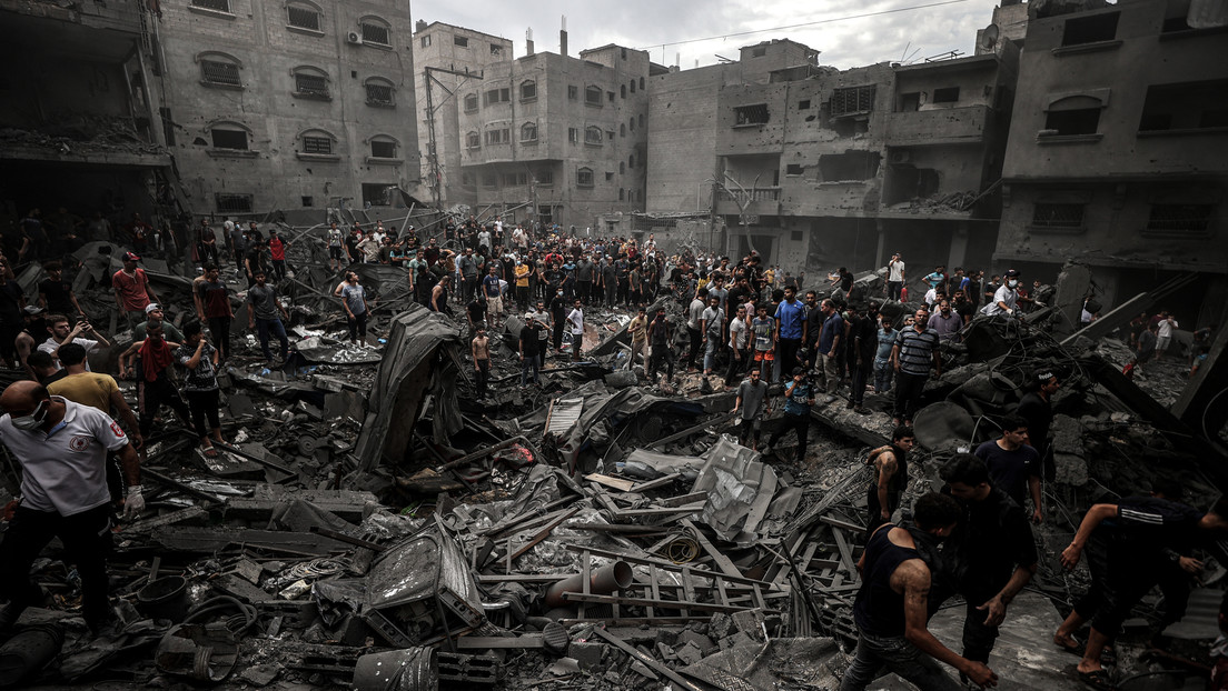 El número de muertos en la Franja de Gaza supera los 8.700 desde el comienzo de la escalada
