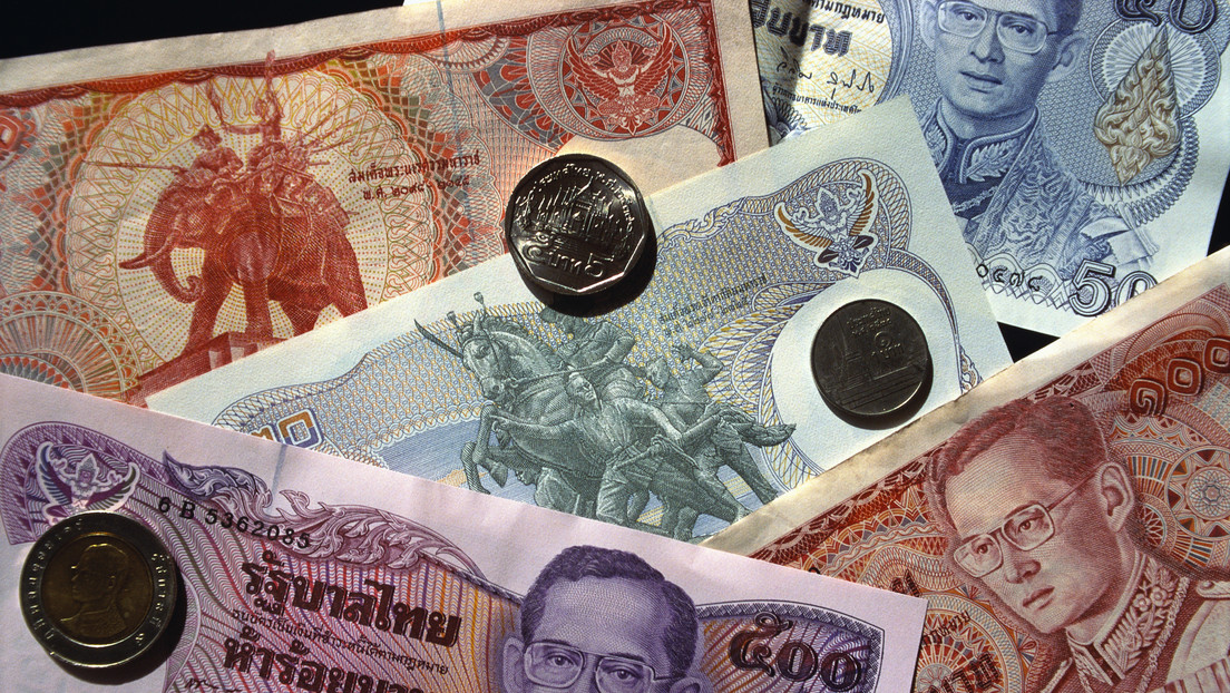 País asiático aboga por usar monedas locales en vez del dólar