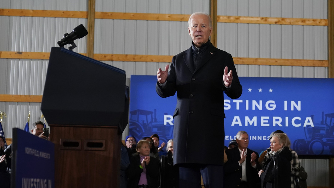Interrumpen a Biden abogando por un alto el fuego en Gaza y este responde: "Creo que necesitamos una pausa"