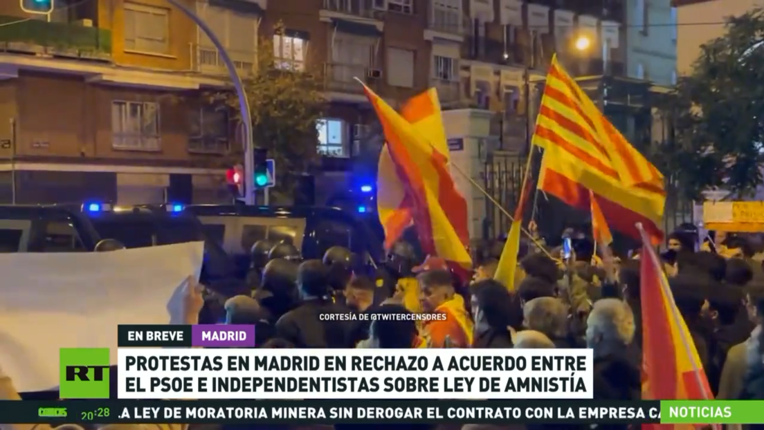 Protestan en España contra el acuerdo entre el PSOE e independentistas sobre la ley de amnistía