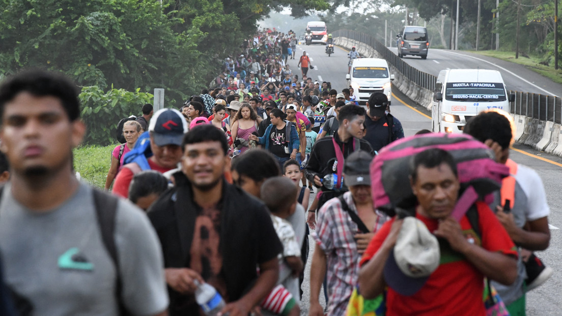 Nueva caravana migrante de más de 3.000 personas parte del sur de México hacia EE.UU.