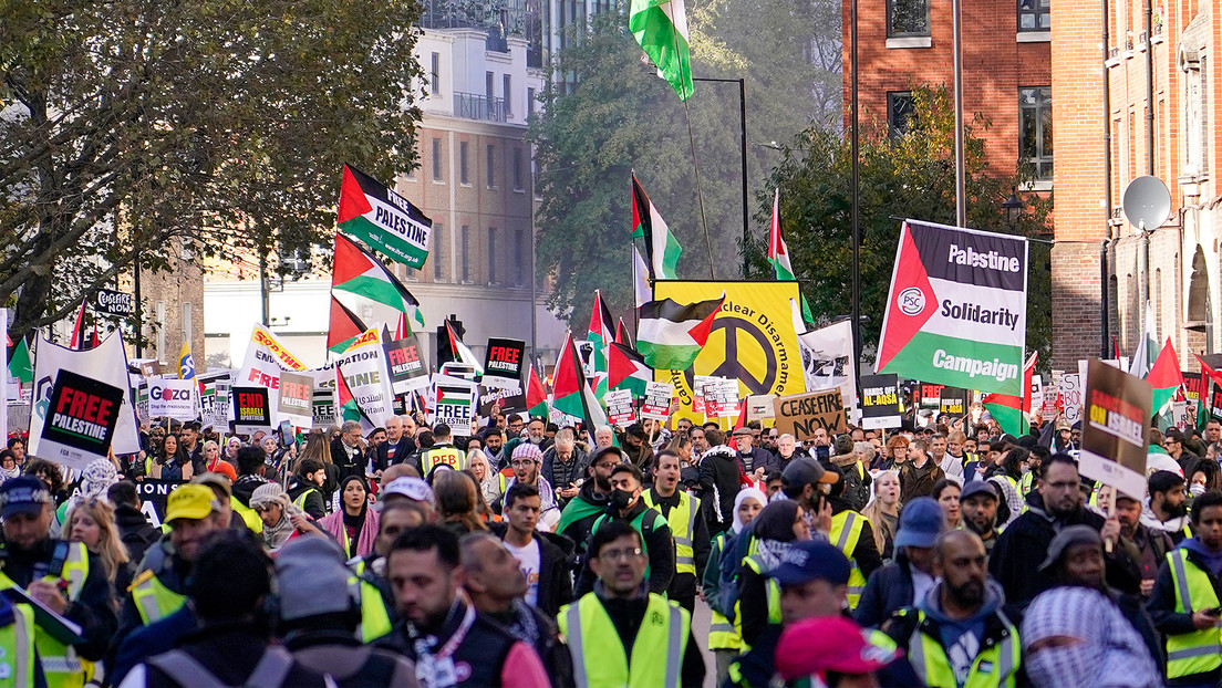 Más de 800.000 personas marchan por el centro de Londres en apoyo a Palestina (VIDEOS)