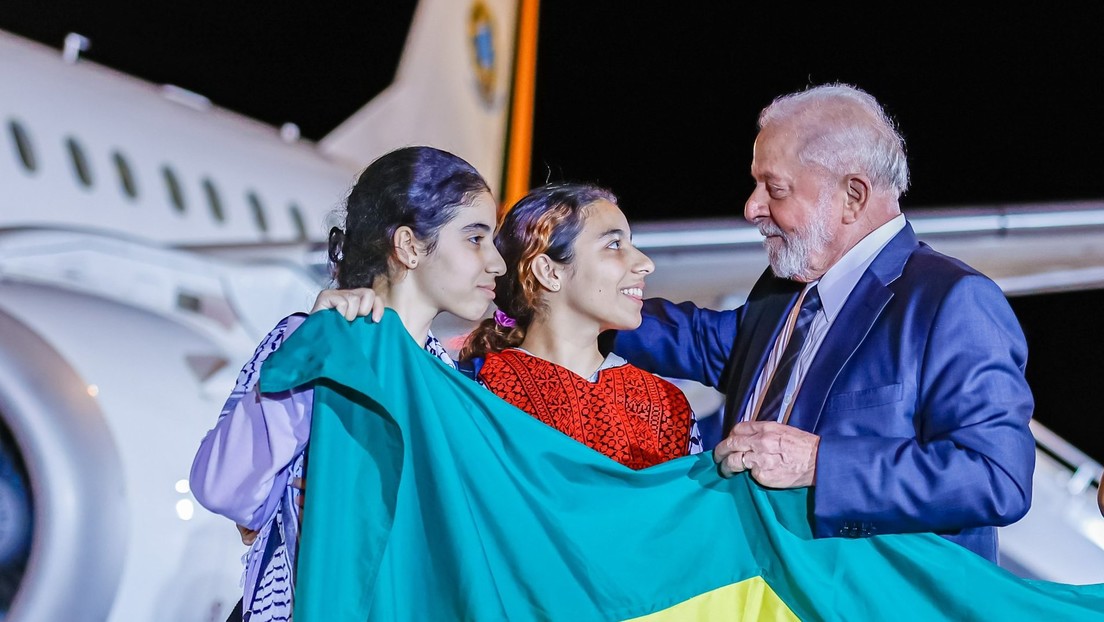 Lula recibe a brasileños evacuados desde Gaza y critica el conflicto: "Nunca he visto una violencia tan inhumana contra inocentes"