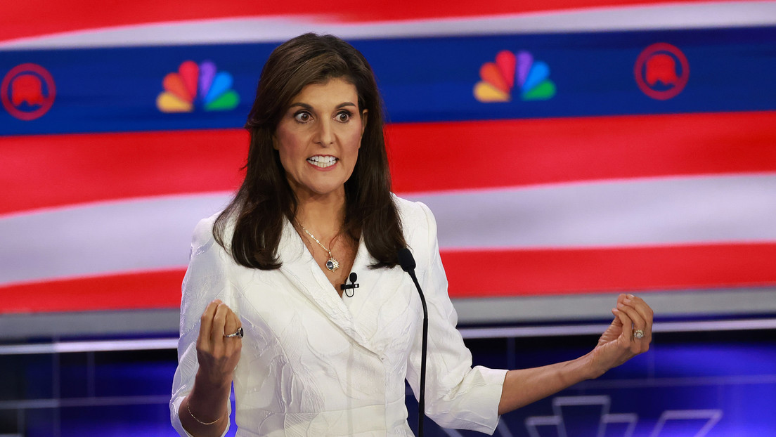 Nikki Haley: "Cada persona en las redes sociales debe ser verificada por su nombre"