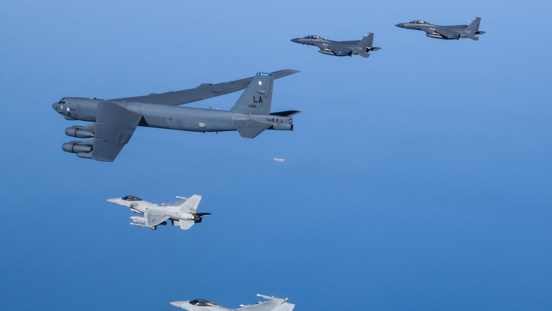 EE.UU. desplegará un bombardero con capacidad nuclear para ejercicios conjuntos con Corea del Sur