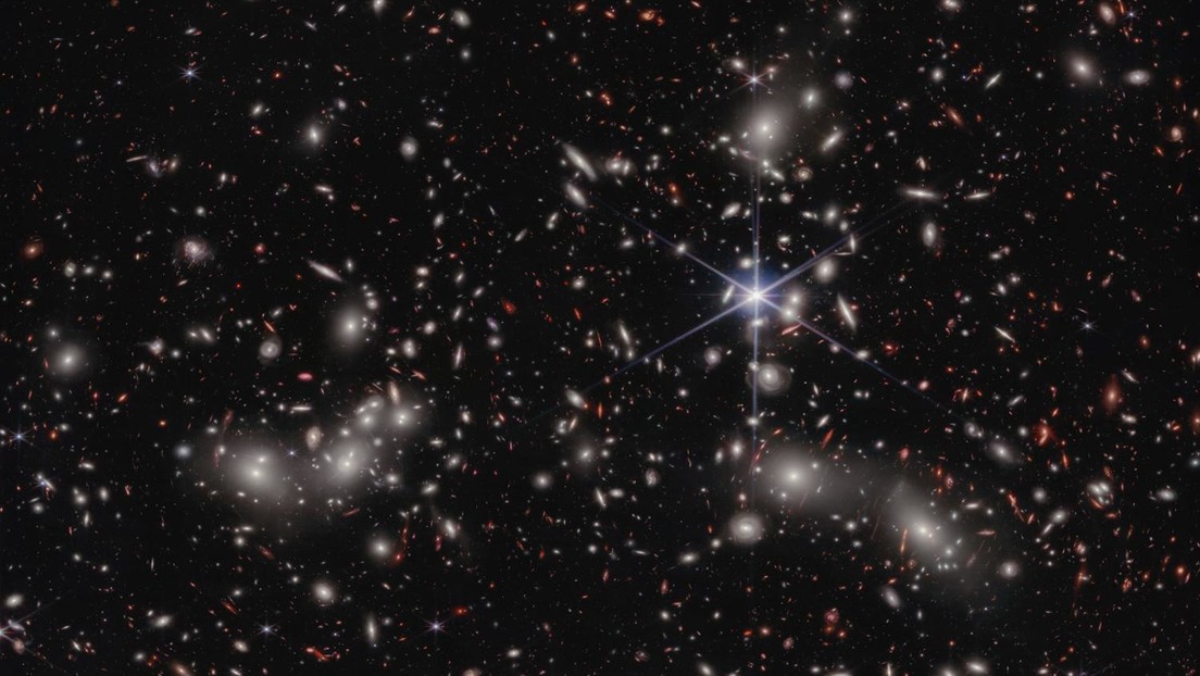 El James Webb descubre 2 de las galaxias más distantes jamás vistas
