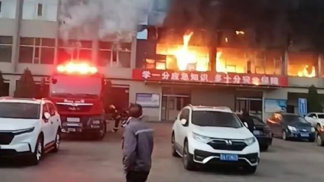 Al menos 26 muertos y 51 hospitalizados tras un fuerte incendio en China