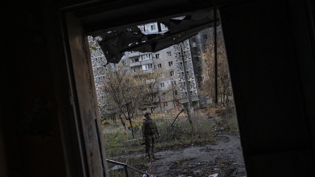 Jeffrey Sachs: EE.UU. sube la apuesta mientras está perdiendo el juego respecto a Ucrania