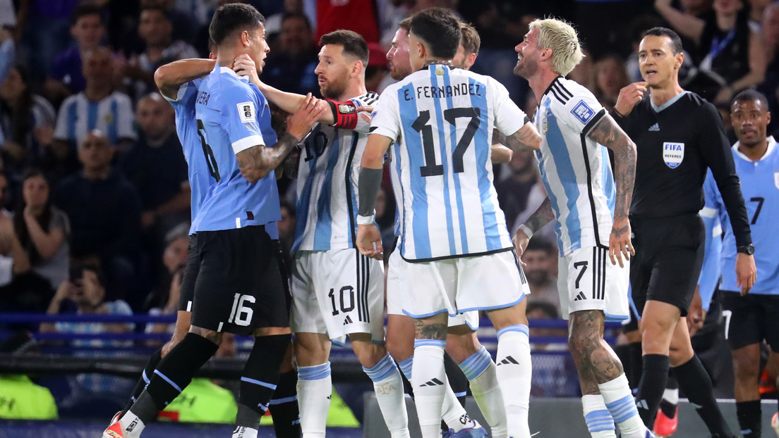 🔴 Argentina 0-2 Uruguay  Cayó la campeona del mundo en las