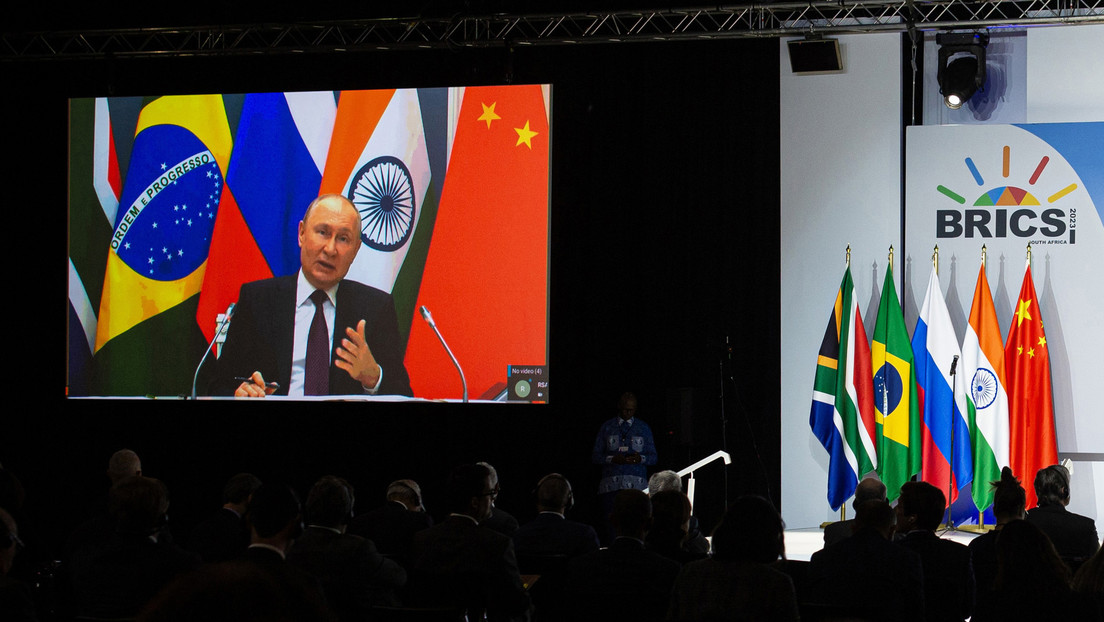 Putin: Si Francia desea sumarse al BRICS, "puede presentar una solicitud y la consideraremos"