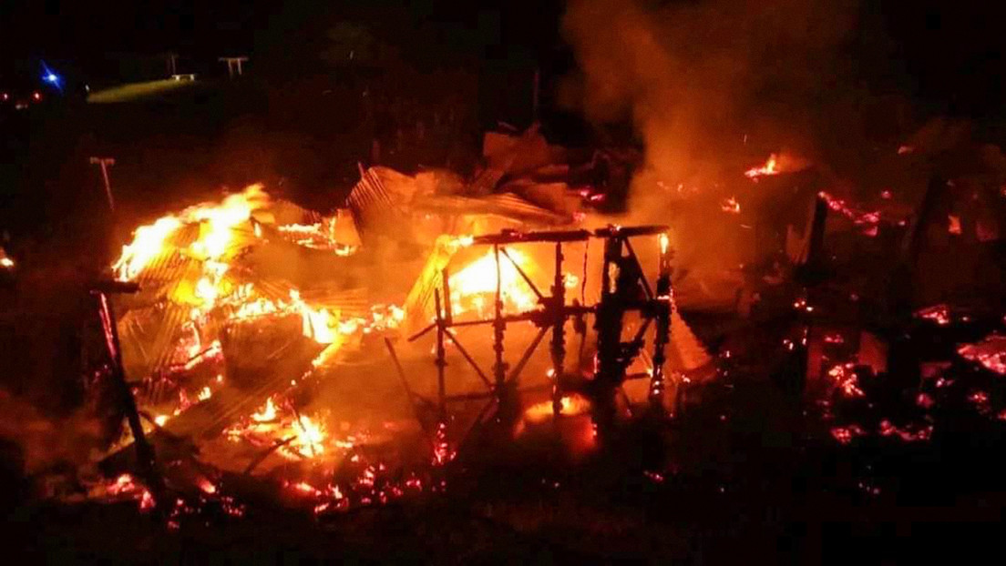 Incendian un centro de eventos en protesta por la condena a 4 mapuches presos en Chile